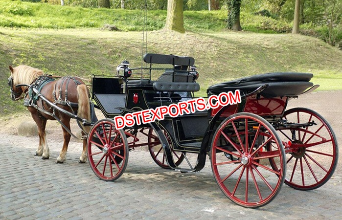 Royal Wedding Black Horse Carriage