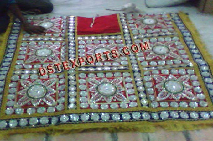 Horse Costumes With Flowers Design