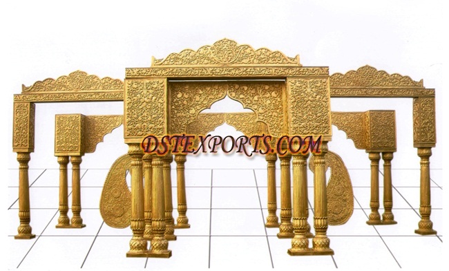 ROYAL WEDDING GOLD MANDAP