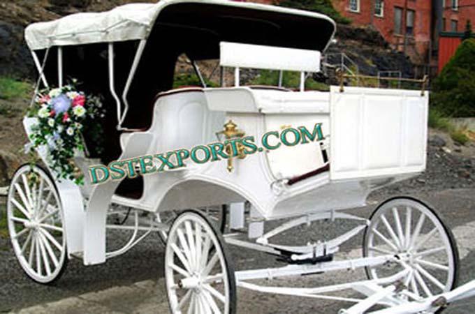 Elegent Victoria Horse Drawn Carriage