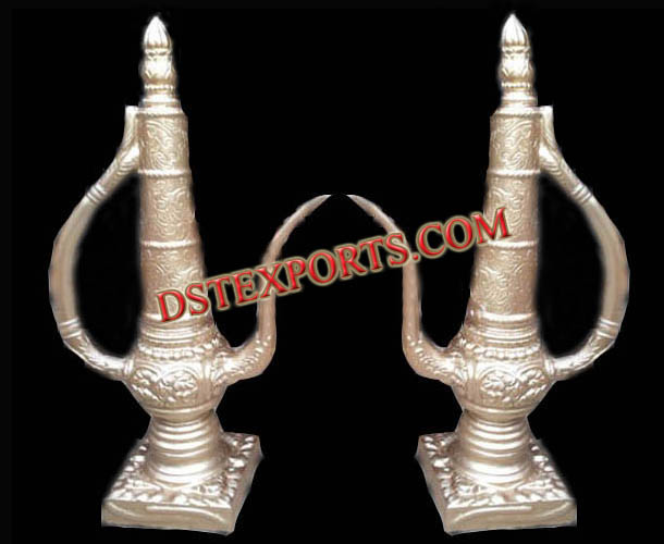 INDIAN WEDDING GOLDEN CATTLE DECORS