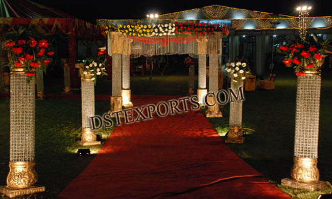 INDIAN WEDDING CRYSTAL AISLEWAY PILLARS