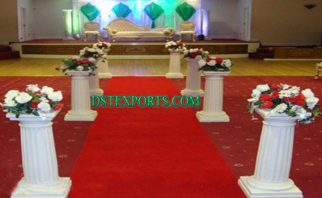 WEDDING AILWAY FIBER ROMAN PILLARS