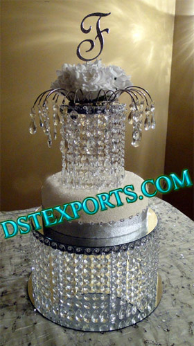 STYLISH CRYSTAL CENTER PIECE