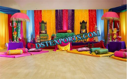 PUNJABI MEHANDI STAGE SET