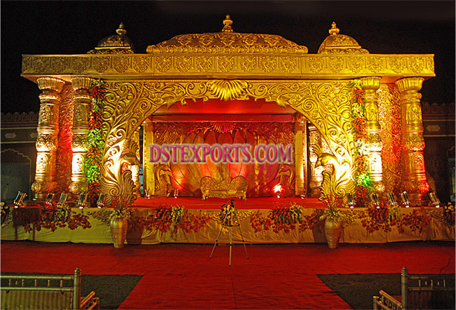 ROYAL WEDDING GOLDEN CARVED MANDAP