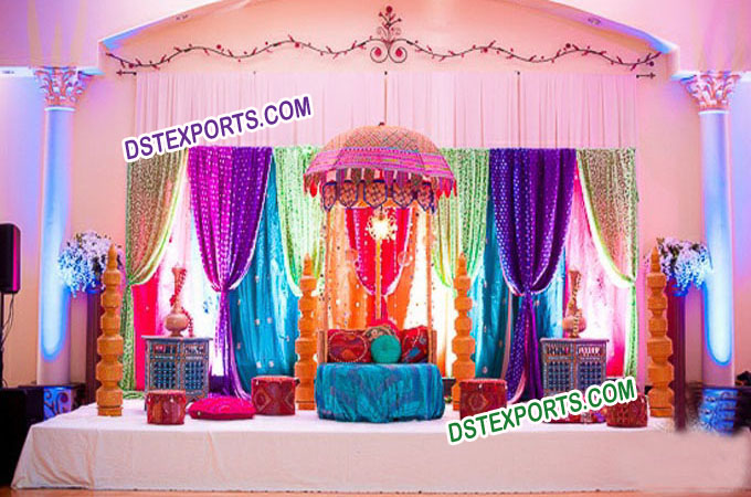 Pakistani Mehandi Stage Set