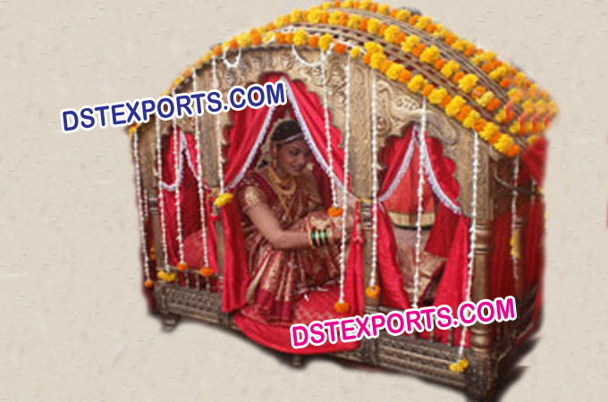 Indian Wedding Dulhan Doli