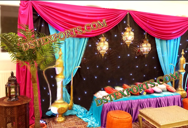 ROYAL WEDDING PAKISTANI MEHNDI STAGE