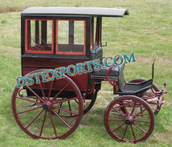 OPERA COACH TYPE HORSE CARRIAGE