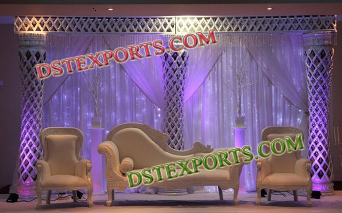 WEDDING HALF MOON CRYSTAL STAGE