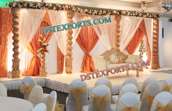 WEDDING OPEN WOODEN PILLAR STAGE