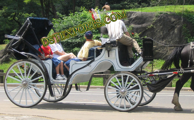 Elegent Wedding Victoria Carriage