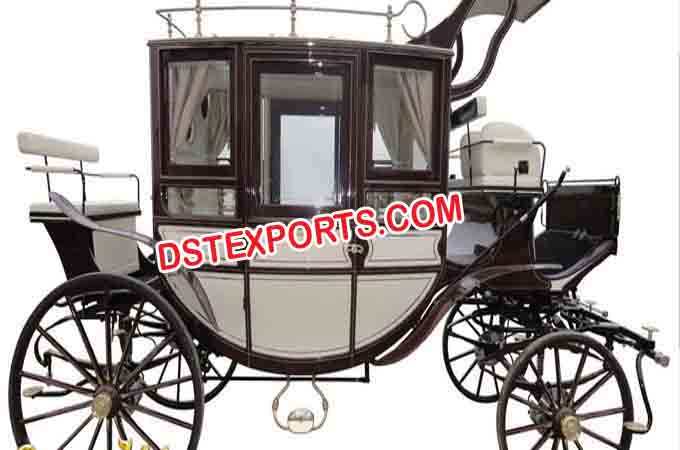 European Wedding Covered Horse Carriage