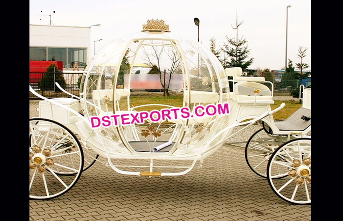 Golden Design Cinderella Horse Carriage