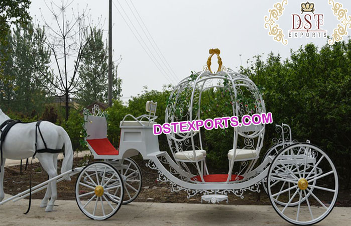Lovely Pumpkin Style Cinderella Carriage