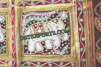 Latest Decorated Horse Costumes