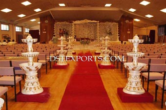 Wedding Aisleway Fountain Corridor Pillars