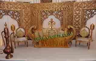 ROYAL WEDDING GOLDEN CARVED STAGE