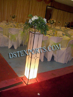 WEDDING LIGHTED AISLEWAY PILLARS