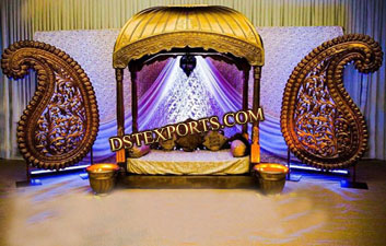 ASIAN WEDDING JODHA AKBER STAGE SET