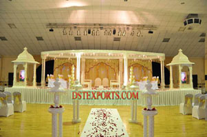 WEDDING WHITE RAJA MANDAP