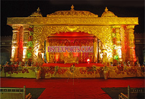 ROYAL WEDDING GOLDEN CARVED MANDAP