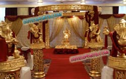 WEDDING GOLDEN CARVING MANDAP