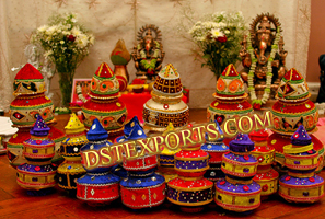 WEDDING COLOURFUL DECORATIVE POTS