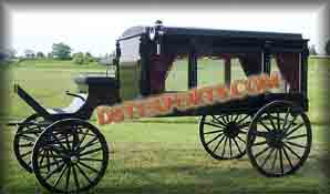 ROYAL FUNERAL HORSE CARRIAGE