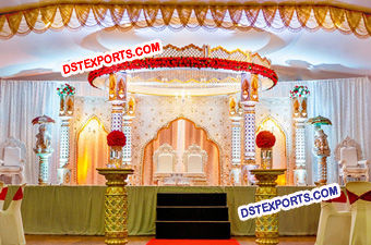 Royal look Rajasthani wedding fiber mandap