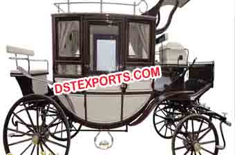 European Wedding Covered Horse Carriage