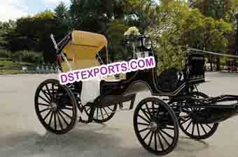 Central Park Black Victoria Horse Carriage