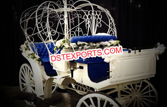 Small Cinderella Pumpkin Horse Carriage