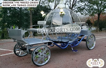 Gorgeous Design Glass Covered Pumpkin Carriage